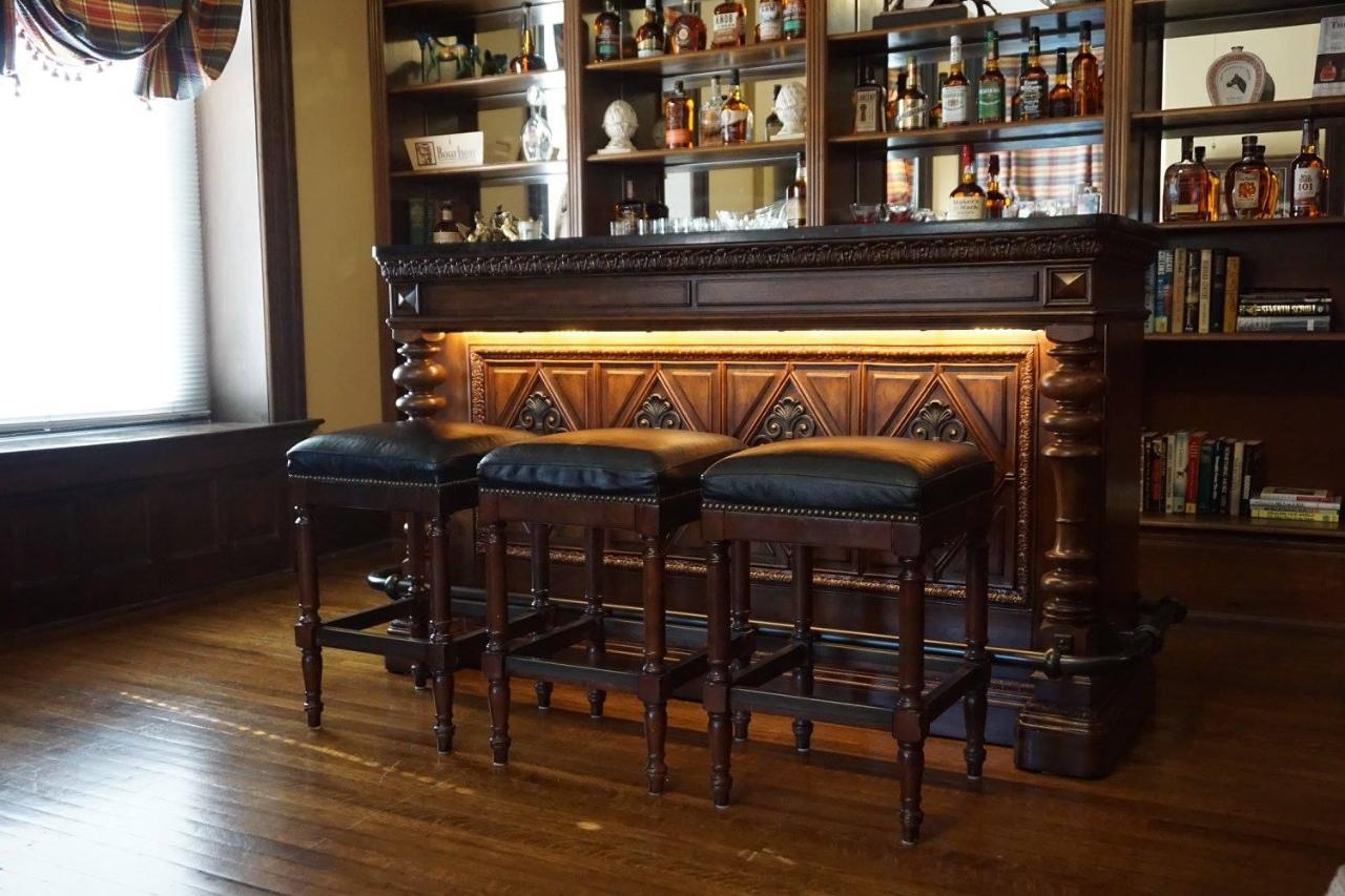 Louisville Bourbon Inn エクステリア 写真