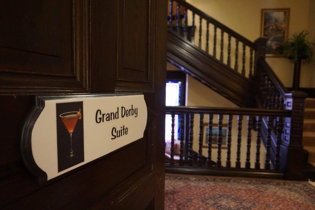 Louisville Bourbon Inn エクステリア 写真